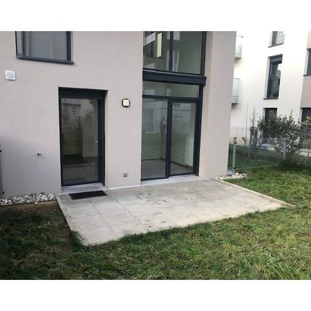 Appartement - ST LOUIS - 62m² - 2 chambres - Photo 3