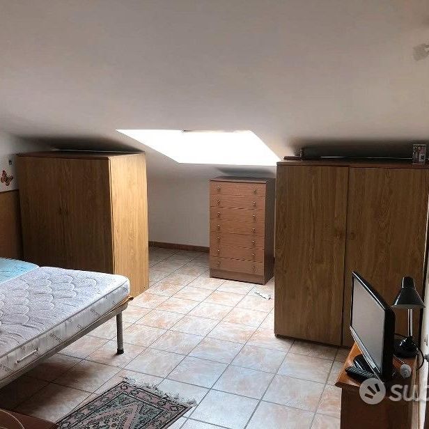 ACILIA BiLOCALE ARREDATO SPESE INCLUSE - Foto 1