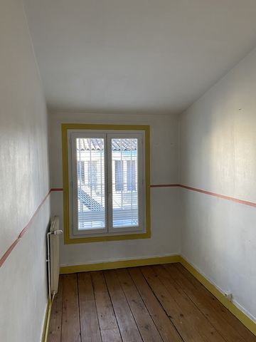 Location Appartement 3 pièces 74m² BORDEAUX 33000 - Photo 3