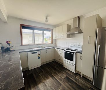 37 Gladstone Road, Richmond, Tasman - Photo 6