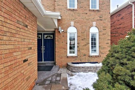 For Lease - 1671 Moongate Crescent Unit# Main & 2nd Floor, Mississauga, Ontario - Photo 2