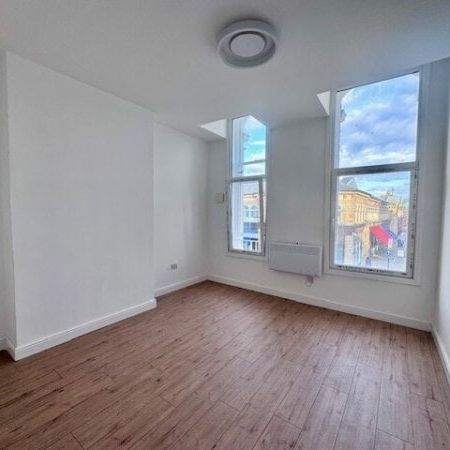 Knowsley Street, Bolton BL1 - Photo 1