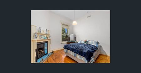 Inviting Family Home - Photo 4