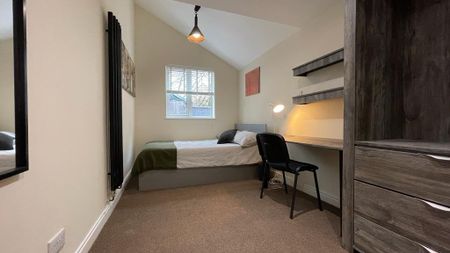 4 bedroom house to rent - Photo 2