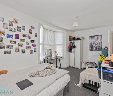 6 bedroom semi-detached house to rent - Photo 2
