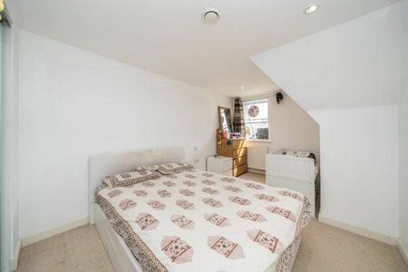 Beavers Lane, Hounslow, TW4 - Photo 4