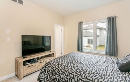 For Lease - 15 Tucker Street, Thorold, Ontario - Photo 5