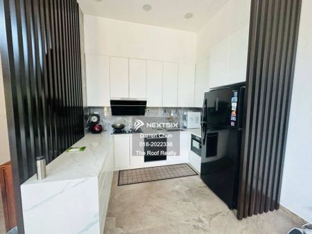 FRINGE VILLA @ FOREST CITY - Photo 5