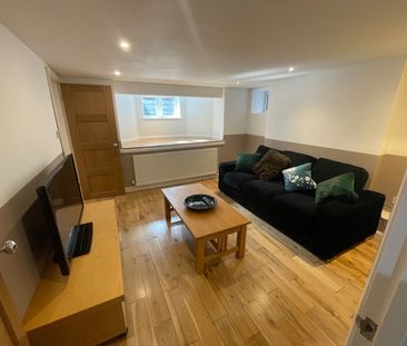 1 Bed Flat, Chorlton Cum Hardy, M21 - Photo 3