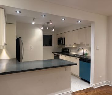 For Lease - 307 Axminster Drive, Richmond Hill, Ontario - Photo 6