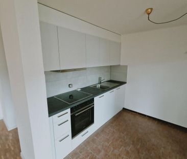 Un quartier calme et de grandes pièces - Photo 1