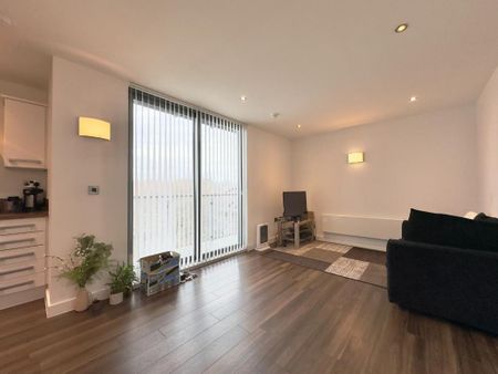 1 bedroom apartment to rent - Photo 2