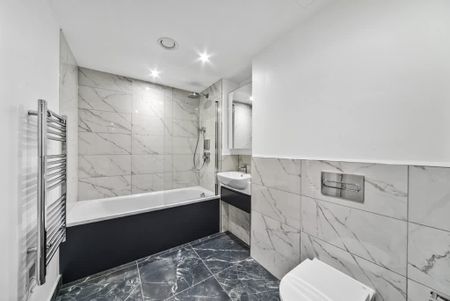 One Thames Quay, Marsh Wall E14 - Photo 5