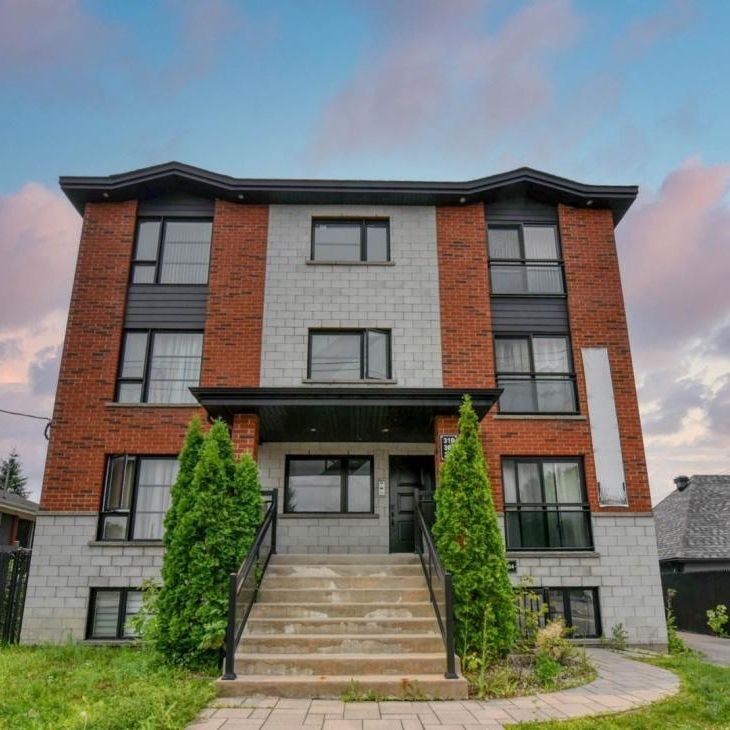 Appartement à louer - Laval (Chomedey) (Autres) - Photo 1
