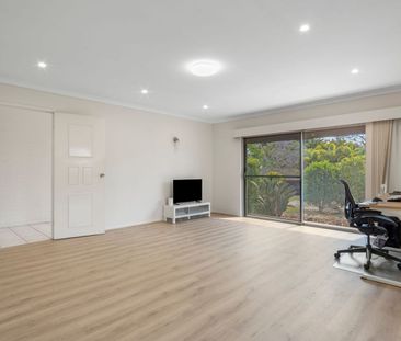 Spacious 4-Bedroom Family Home with Study, Extra Rumpus/Workshop & ... - Photo 1