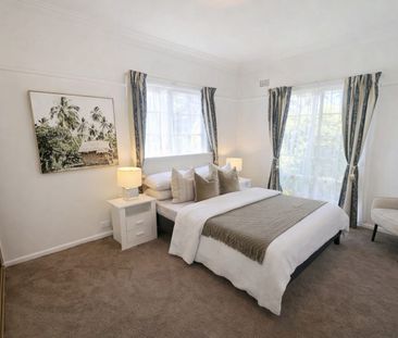 Ideal Family Home - Photo 6