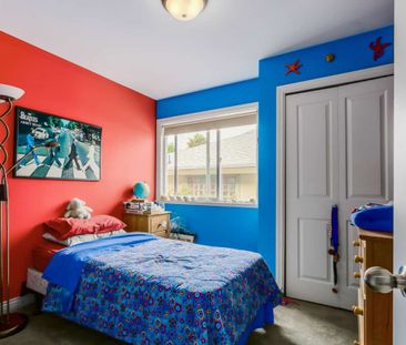 240 East 21 St, North Vancouver - Photo 6