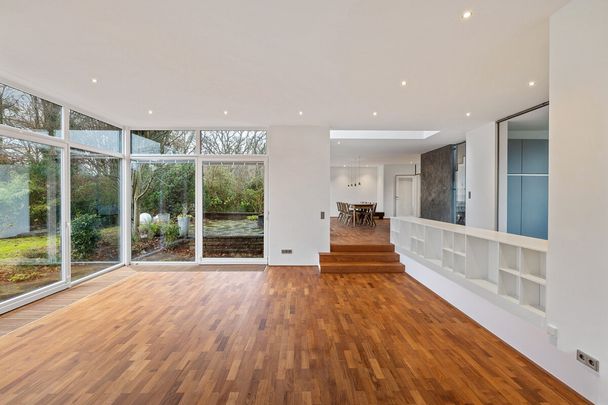 Hier werden Wohnträume wahr: Modernes Familienjuwel in bester Lage von Volksdorf! - Photo 1