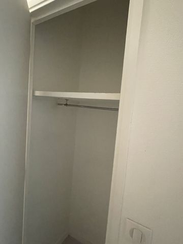 Studio 20 m² - 1 pièce - Le Chesnay Rocquencourt (78150) - Photo 4