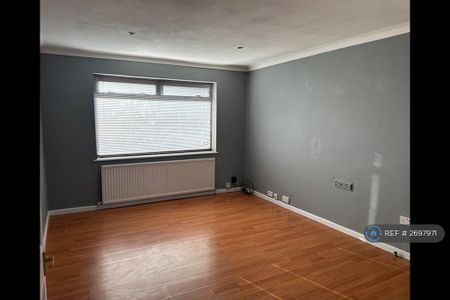 2 bedroom bungalow to rent - Photo 3