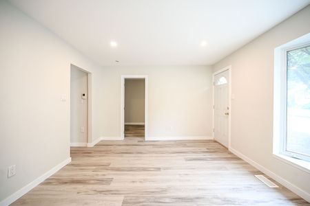For Lease - 43 Mahony Avenue Unit# 1, Hamilton, Ontario - Photo 4