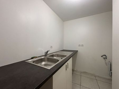 Location Maison 3 pièces 86m² - Photo 3