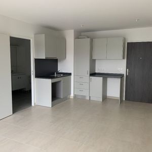 Location appartement 1 pièce, 26.96m², Ozoir-la-Ferrière - Photo 2