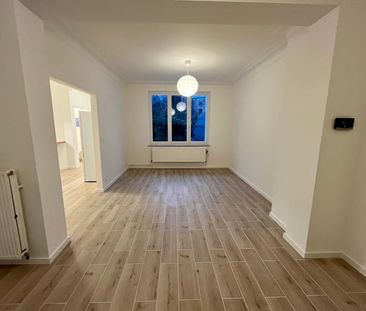Appartement te huur - Foto 1