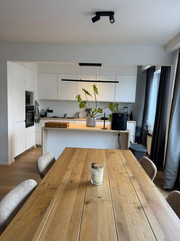 Appartement te huur - Foto 2