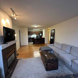 1 Bed 1 Bath - Apartment - Photo 2