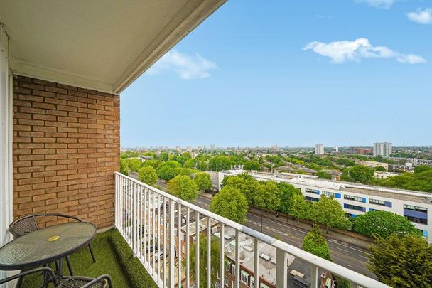 2 bedroom flat to rent - Photo 1