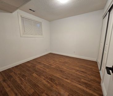 For Lease - 211 Cliff Road Unit# Lower, Barrie, Ontario - Photo 4
