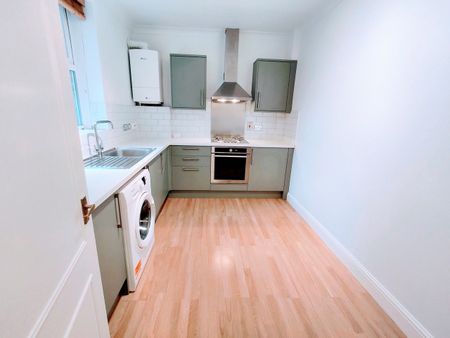 1 Bed Flat, Horniman Grange, SE23 - Photo 3