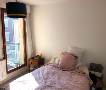 A LOUER HYPERCENTRE SAINT MACLOU-SAINT MARC, F2 AVEC PARKING ! - Photo 5