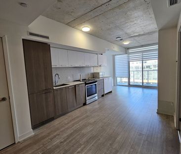 Riverside Square Lofts 15-30 , #920 - Photo 5