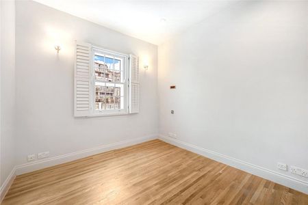 4 bedroom house in South Kensington - Photo 4