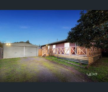 7 Retreat Place, Werribee, Vic 3030 - Photo 1