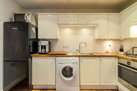 3 Lesley Court, 328 Lisburn Road, BELFAST, BT9 6GH - Photo 4