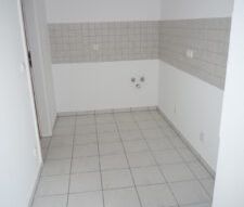 Schubertstr. 17, Wohnung 6 ~~~ Balkon, Bad mit Wanne, Abstellraum i... - Foto 6