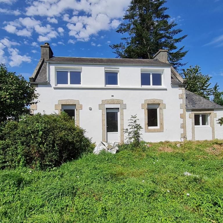 2031 - PLOUNEOUR MENEZ - PROXIMITE IMMEDIATE ECOLES - MAISON 3 CHAMBRES - PARCELLE 799M² - Photo 1