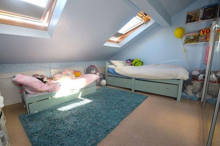 3 bedroom maisonette to rent - Photo 3