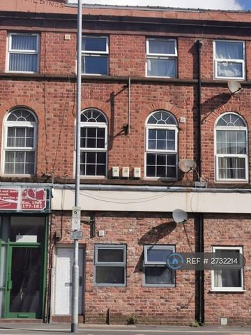 2 bedroom flat to rent - Photo 4