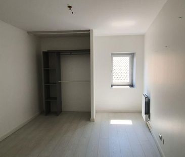 Location Appartement 3 pièces 66m² PRIVAS 07000 - Photo 2