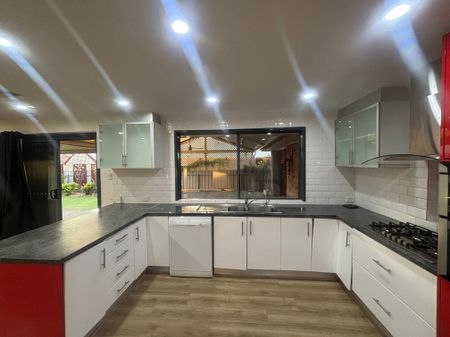 Comfortable and Convenient living in Craigmore! - Photo 4