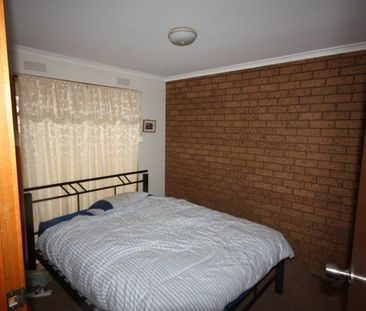 LOCATION IS EVERYTHING - Photo 3