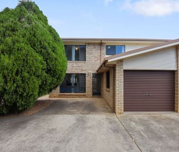 Spacious 2-Storey, 2-Bedroom Brick Unit – Comfort & Convenience! - Photo 1