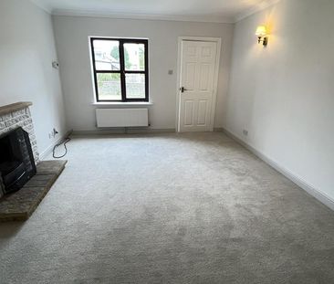 2 bedroom semi-detached house to rent - Photo 5