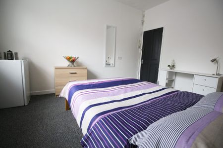 Student Accommodation, 13 Rosemary Lane, Lincoln, Lincolnshire, LN2 5AT, United Kingdom - Photo 2