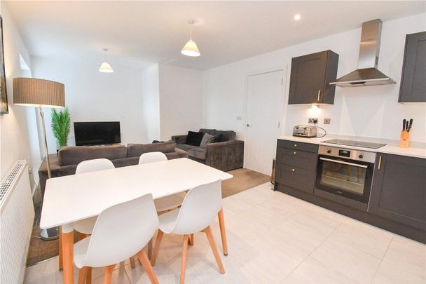 Radnor Avenue, CH60 7SJ, Heswall - Photo 1
