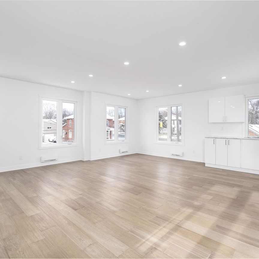 For Lease - 211 Dundas St W, Building B N/A Unit# 2, Quinte West, Ontario - Photo 1